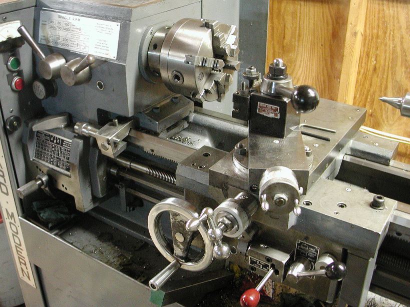 Standard Modern Lathe